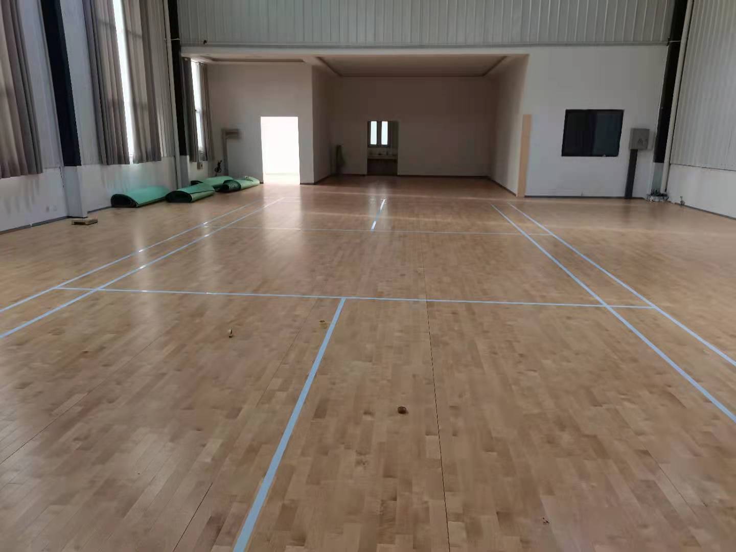 温州舞台运动木地板安装